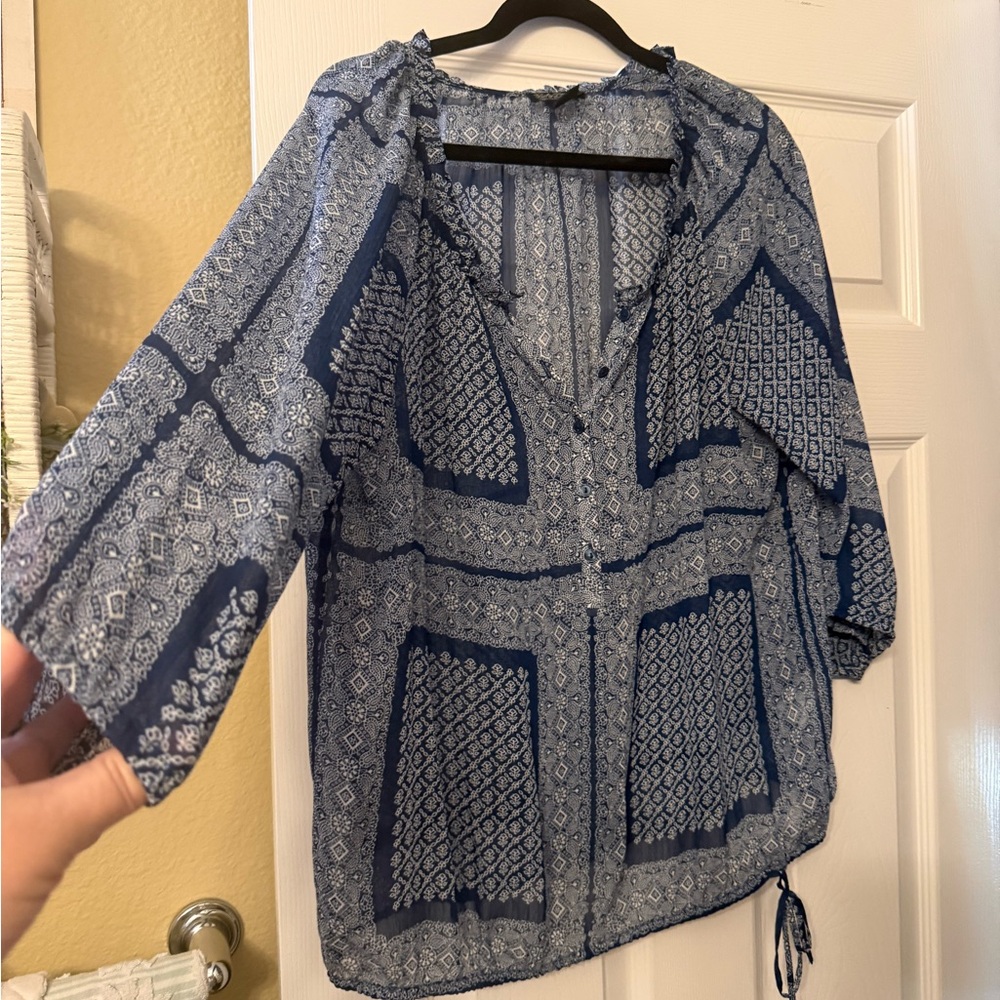 Lucky Brand Navy and White Patterned Blouse